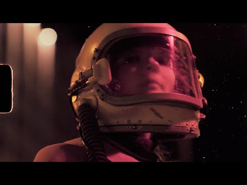 Safran Kolker - Flixbus (Official Video / Bayreuth Bay Out Now)