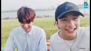 Download lagu [ENG SUB] 180608 Hyunjin and Seungmin Walk Together Vlive mp3