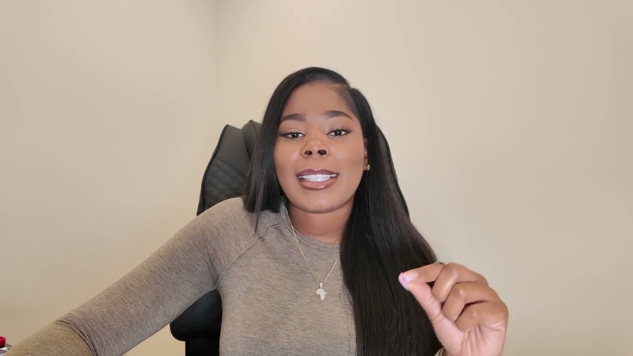Elaine Essien presenting the Virtual Esthetician System