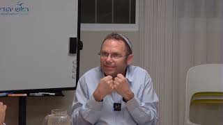 פסיכולוגיה יהודית חלק | ישראל זעירא (ראש יהודי - מרכז למודעות עצמית) - התמונה מוצגת ישירות מתוך אתר האינטרנט יוטיוב. זכויות היוצרים בתמונה שייכות ליוצרה. קישור קרדיט למקור התוכן נמצא בתוך דף הסרטון