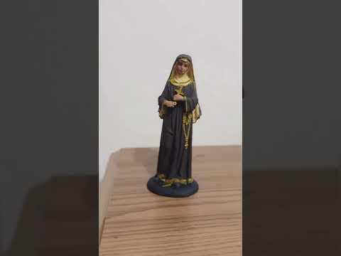 Imagem de Santa Rita de Cássia feita na resina Oliveira Minas Gerais  ￼