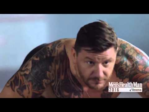 The Wine O'Clock Show S01E08 BEE STING BEAUTY, MANU'S HOT NEW BODY AND MORE!