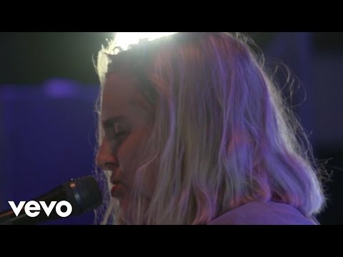 Shura - 2Shy (Live) - Vevo UK @ Bestival 2015