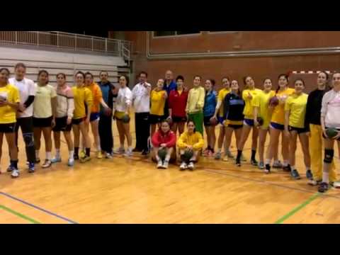 EL BM AULA CULTURAL FELICITA A AREA BALONMANO POR SU PRIMER AÑO