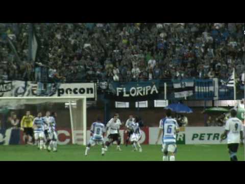 [Avaí 3x2 Gremio - Copa do Brasil 2010] Avaí quase abre o placar