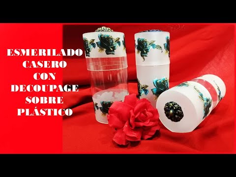 Esmerilado casero con decoupage sobre plástico