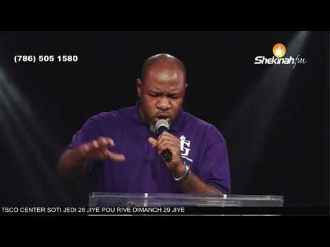 Samuel Robuste- Bondye regle tout bagay nan lè li -pandan map Chante a -Opere mirak