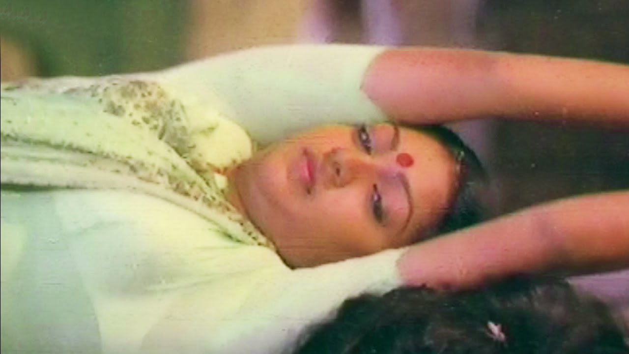 Sudaraga Oliyaga Thiththikkum Song Lyrics | Aval Sumangalithan | Vani Jairam