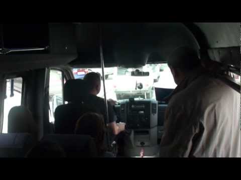 Curaj.TV - Agresat în microbuz pe ruta 110