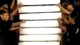 Download lagu PSHT-atraksi pecah 10 balok es batu mp3