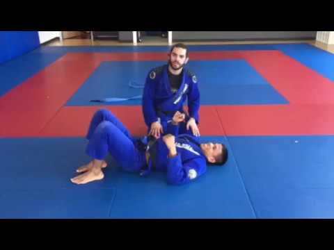 Break Point FC Athlete - BJJ Black Belt Carlos BIZU Araujo - Headmount Kimura Instructional