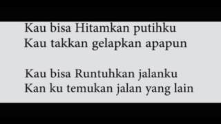 Tulus - Manusia Kuat (Official Lyric Video)