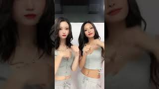 バズりたがい為の露出