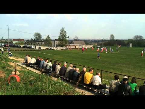 23.04.2011 - Orzeł Dąbie 0 - 1 KS Giebło - Początek meczu