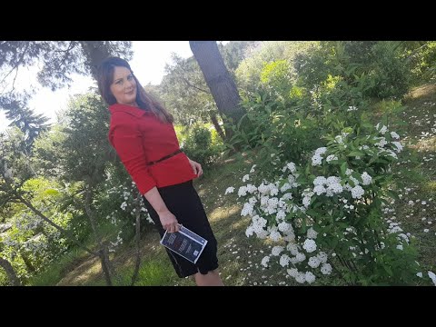 Vitrina e librit/ “Katër lexime për një poezi” nga Entela Tabaku