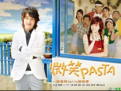 (Smiling Pasta) Rainbow Smile - Cyndi Wang