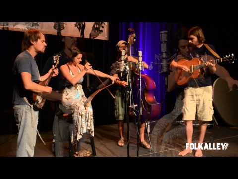 Folk Alley Sessions: Elephant Revival - "In Love and Rage"