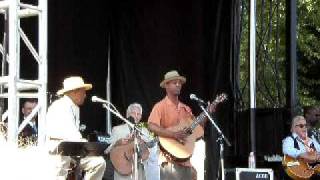 Eric Bibb at Vancouver Island Musicfest09