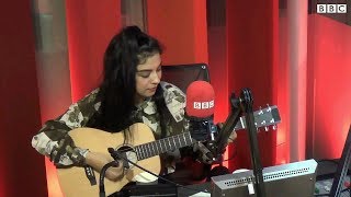 Mon Laferte Quédate Esta Noche | Acústico