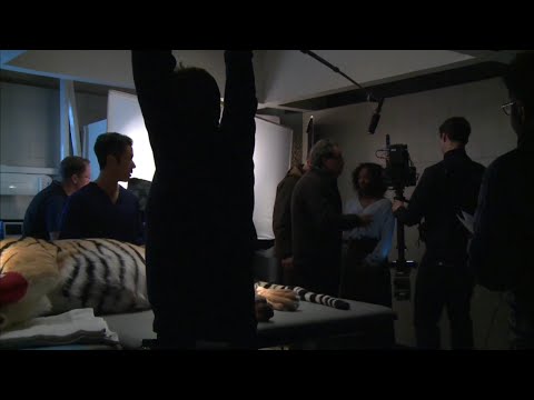 hannibal s3 behind the scenes - tiger scene [captioned]