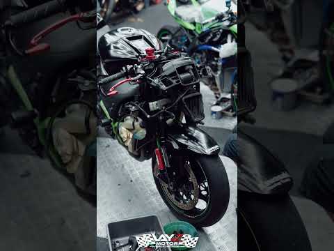 we have to get rid of these boring headlights! and install kendmoto led projector headlights