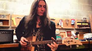 Video thumbnail for 3-STRING FUNK | Justin Johnson Signature 3-String Guitar by Justin Johnson