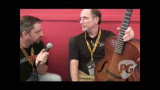 Video thumbnail for Montreal Guitar Show '09 - Benedetto Guitars Cremona & Sin Fonietta by Premier Guitar