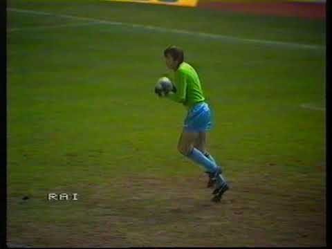 R1 - Frammento telecronaca partita Aston Villa - Anderlecht (1982)