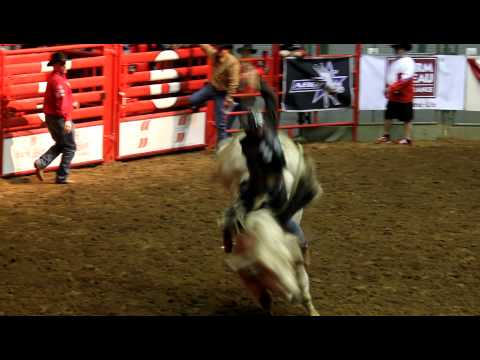 Matt Bohon attempts Apple Bobber at Cowtown Classic 12-31-2011.MOV