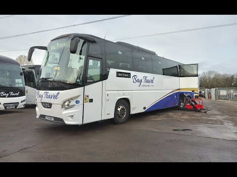 P44 BAY - 2017 (17) VDL FHD2 129.370 Futura II