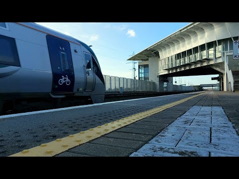 Class 22000 Speeds By Adamstown Station