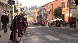 preview picture of video 'Cavalcata degli Ussari al Carnevale di Ronciglione'