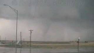 preview picture of video '2004 May 22 Orleans - Alma, Nebraska Tornado'