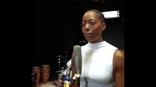 Download lagu 'LUCKY' - TISH HYMAN - (NPR TINY DESK CONTEST 2025) mp3
