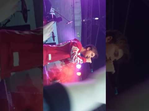 Mike singer und Ado kojo du liebst mich nicht             liest unten in der Beschreibung❤