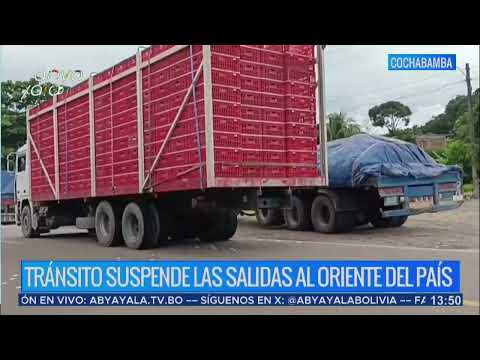 Bloqueo en Villa Tunari interrumpe salidas al oriente y suspende viajes de buses