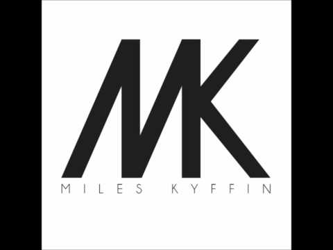 MK -(Kings of Camorra) Kings of tomorrow Vs Nicky Romero