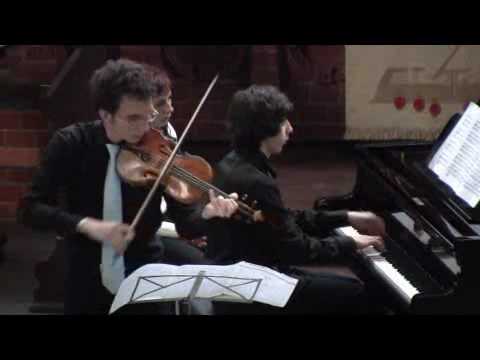 Antonin Dvorak: Allegro vivace (4°tempo dalla Sonatina op.100)