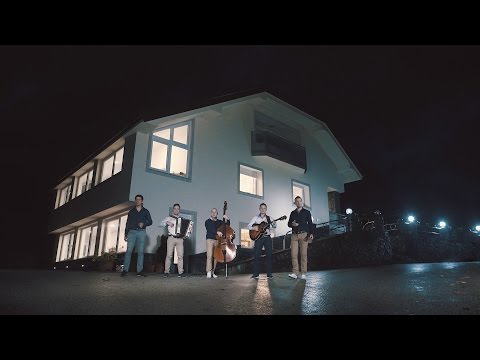Fantje izpod Lisce - Ob štirih po štirih (2016) (Official Video - FULL HD)