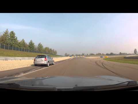 Mazda MX5 vs Honda Civic VTi ek4 @Modena circuit