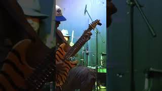 "You’ve NEVER Seen George Lynch Like This – POV Guitar God Mode" #georgelynch #shorts #scarygroove