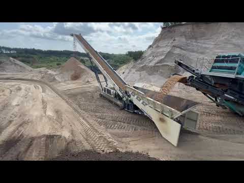 TRACKED CONVEYOR WITH FEEDER FOR SALE / HIRE - Image 2