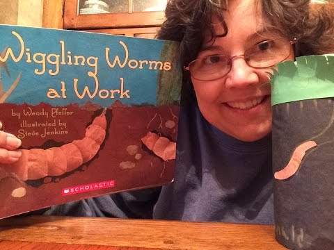WORM JAR /Pt 2 Checking it/ WIGGLING WORMS at WORK/Mrs. McDonald's Stories