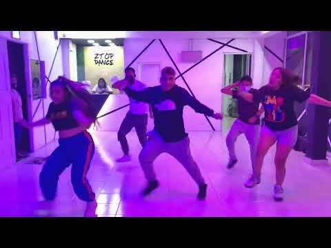 INTRO HELICOPTERO + PERREO - RKT - BRUNO CABRERA DJ FT CRONOX DJ ( Coreografía )