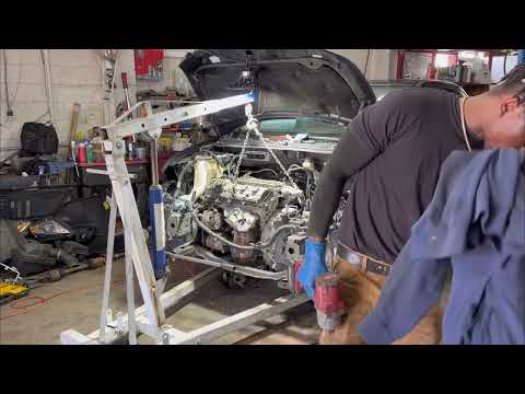 2013 Lincoln MKX Engine Replacement!