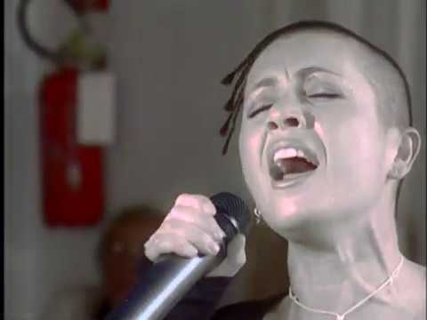 RIVOGLIO LA MIA VITA - Lighea (new look)