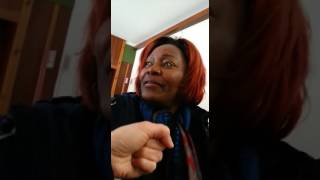 giovani-immigrati-vedono-per-la-prima-volta-la-neve