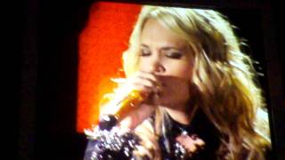 Carrie Underwood - I Know You Won&#39;t (Hollywood Bowl) 2010