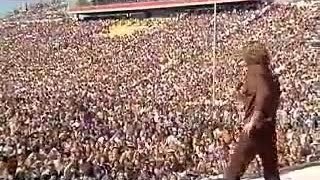 A Star Is Born - Watch Closer