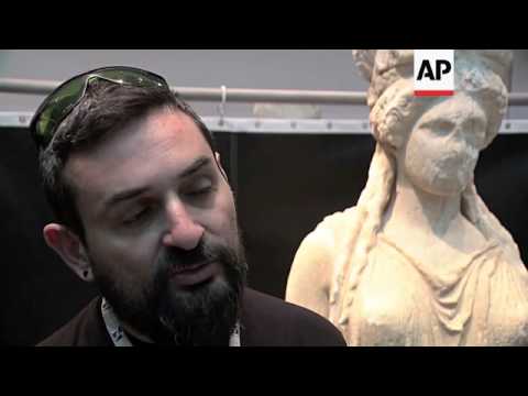 Acropolis Caryatid statues get laser face-lift